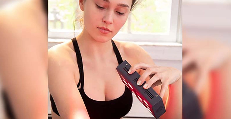 Red Light Therapy & Skin Health | 6 Potential Benefits To Consider